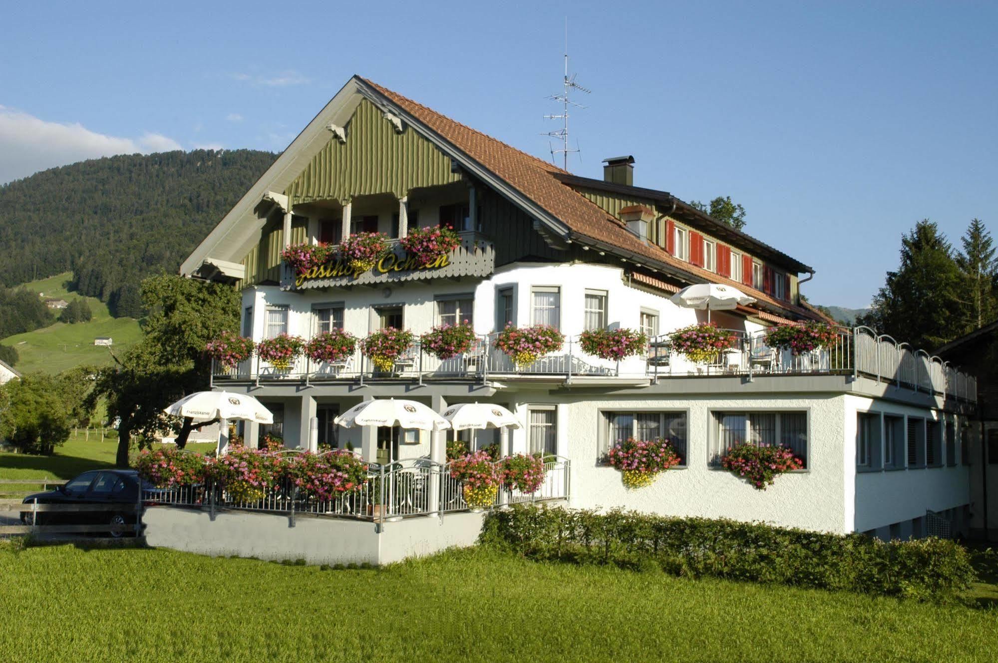 Hotel Oxa Hittisau Bagian luar foto